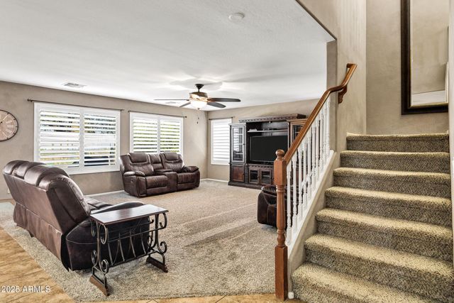 566 W LOVE Road, San Tan Valley, AZ 85143