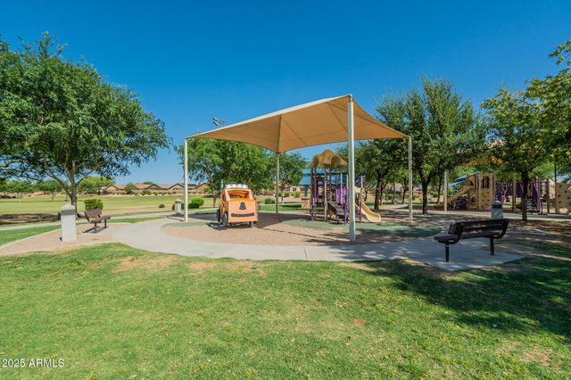 566 W LOVE Road, San Tan Valley, AZ 85143