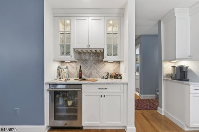 32 1St St, Florham Park Boro, NJ 07932