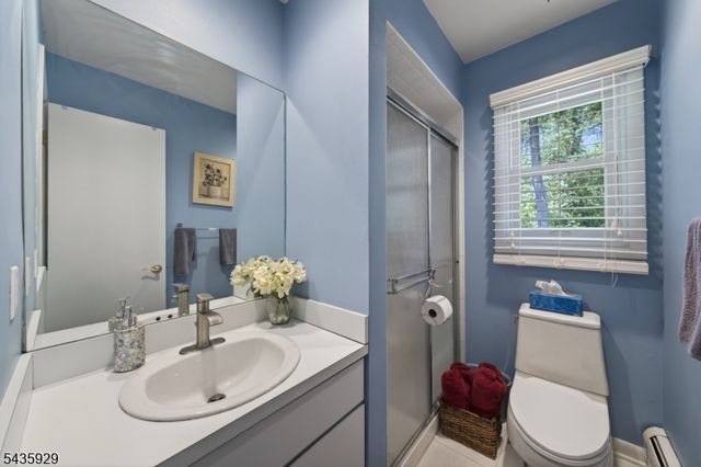 32 1St St, Florham Park Boro, NJ 07932