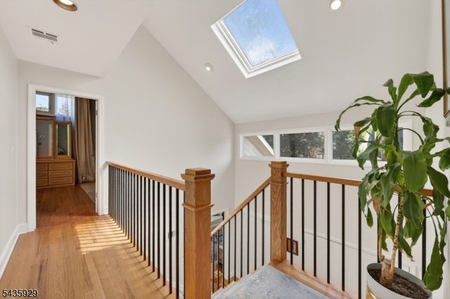 32 1St St, Florham Park Boro, NJ 07932
