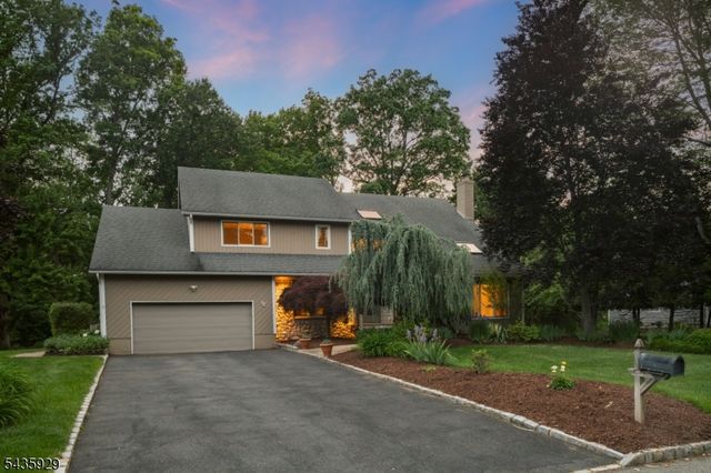 32 1St St, Florham Park Boro, NJ 07932