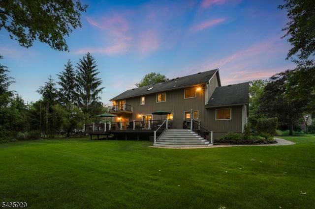 32 1St St, Florham Park Boro, NJ 07932