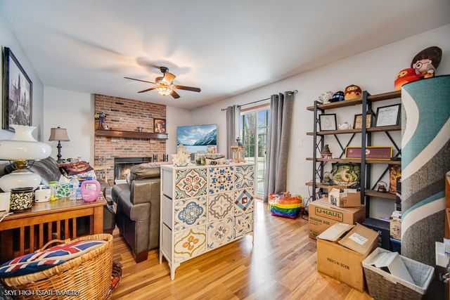 1465 Bridgeport Lane, Aurora, IL 60504