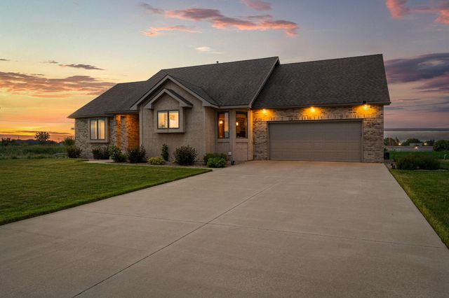 2908 5th Avenue SW, Austin, MN 55912