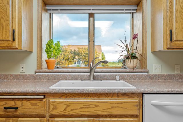 2908 5th Avenue SW, Austin, MN 55912