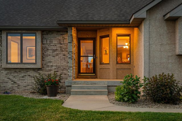 2908 5th Avenue SW, Austin, MN 55912