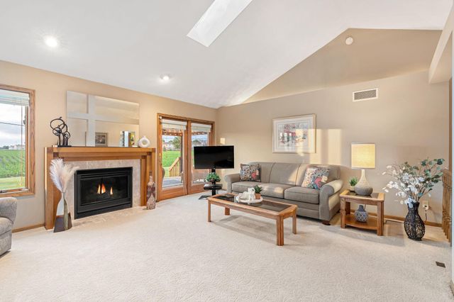 2908 5th Avenue SW, Austin, MN 55912