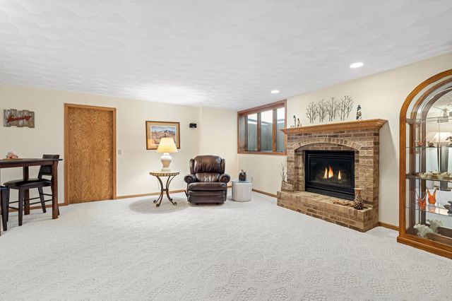 2908 5th Avenue SW, Austin, MN 55912