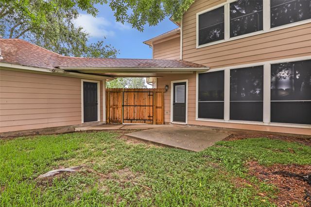 16707 Port O Call Street, Crosby, TX 77532