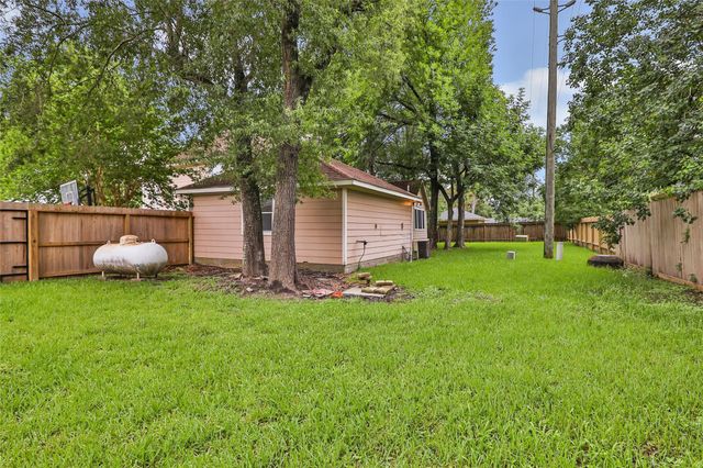 16707 Port O Call Street, Crosby, TX 77532