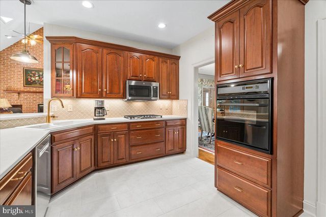 9743 REDAMAR DR, Hagerstown, MD 21740