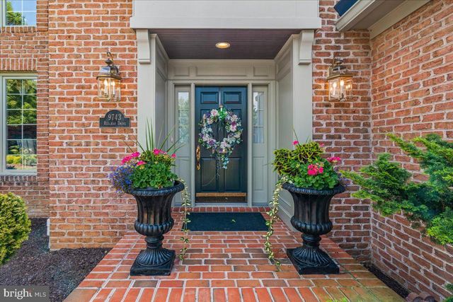 9743 REDAMAR DR, Hagerstown, MD 21740