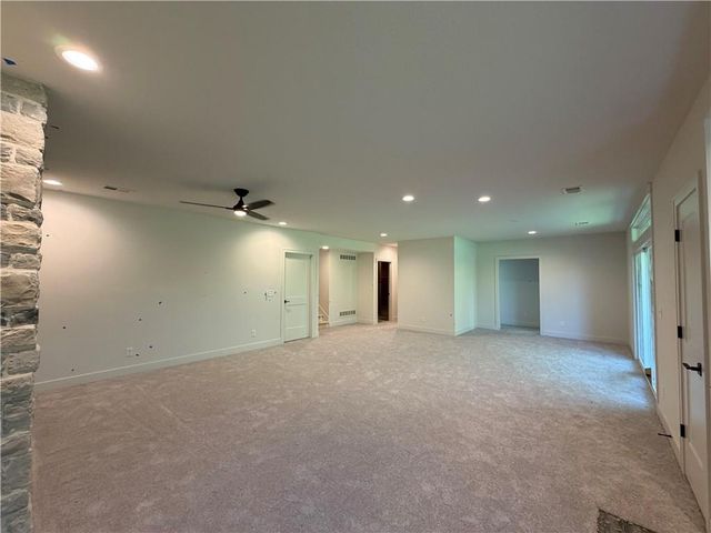 22415 W 89th Terrace, Lenexa, KS 66227