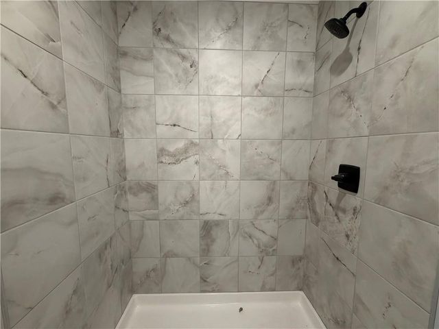 22415 W 89th Terrace, Lenexa, KS 66227