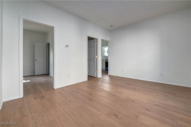 1488-1490 W 112th Street, Cleveland, OH 44102