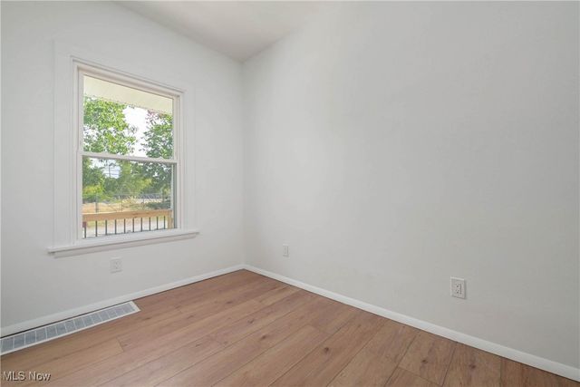 1488-1490 W 112th Street, Cleveland, OH 44102