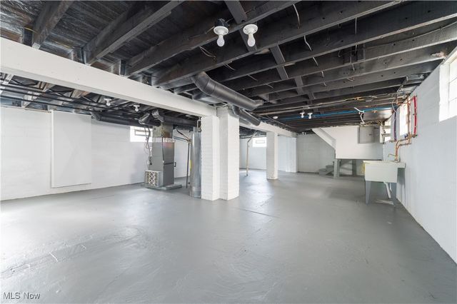 1488-1490 W 112th Street, Cleveland, OH 44102