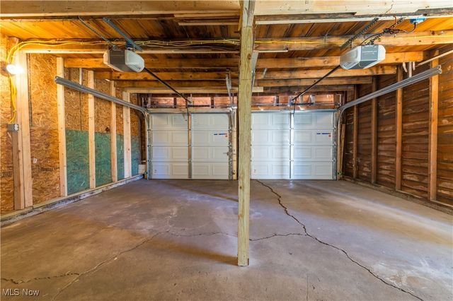 1488-1490 W 112th Street, Cleveland, OH 44102