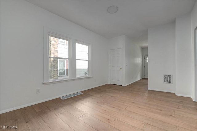 1488-1490 W 112th Street, Cleveland, OH 44102