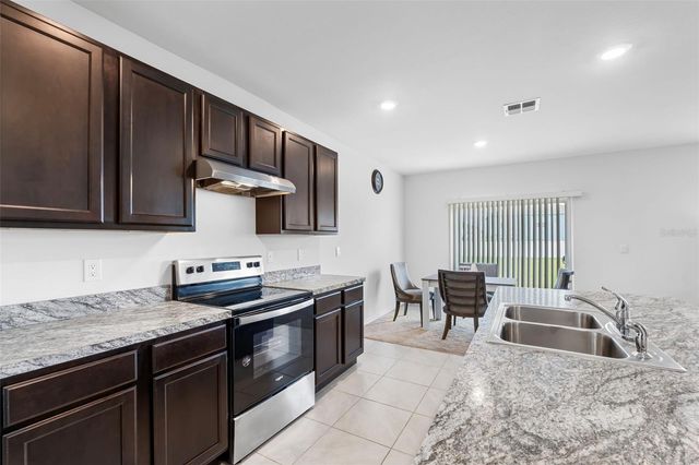 821 SUN BURST ROAD, Winter Haven, FL 33880