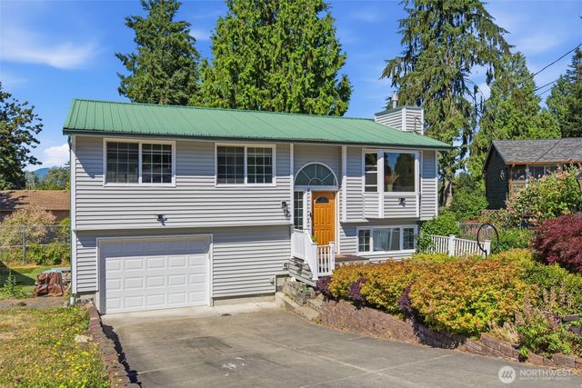1814 Agate Court NW, Poulsbo, WA 98370