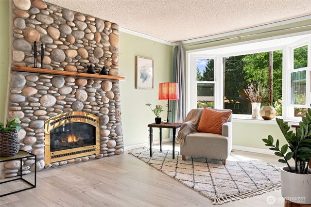 1814 Agate Court NW, Poulsbo, WA 98370