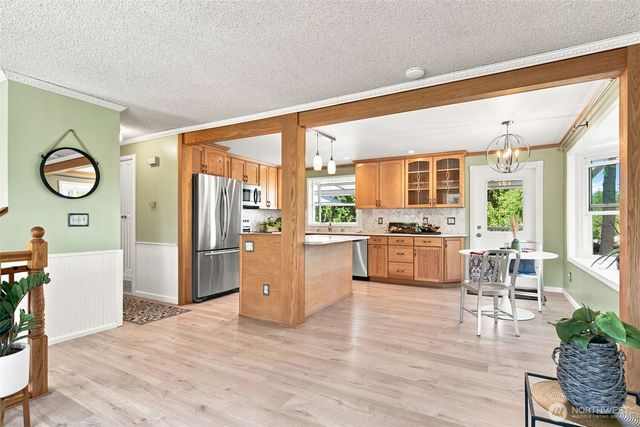 1814 Agate Court NW, Poulsbo, WA 98370