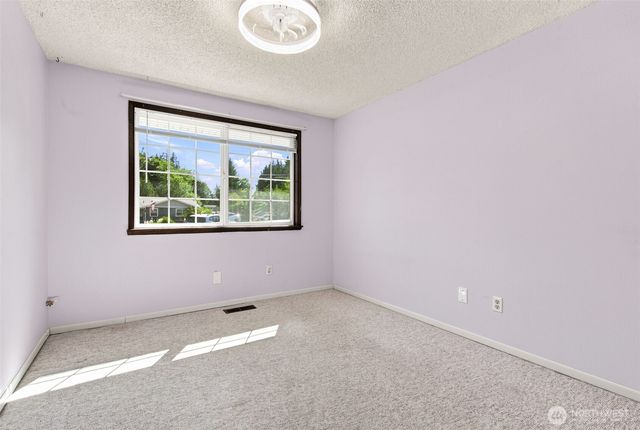 1814 Agate Court NW, Poulsbo, WA 98370