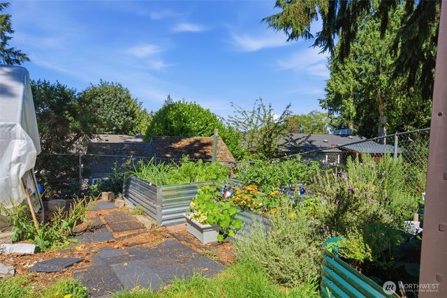 1814 Agate Court NW, Poulsbo, WA 98370