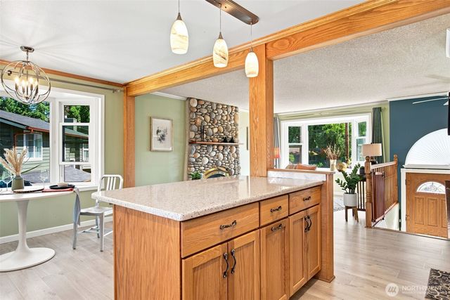 1814 Agate Court NW, Poulsbo, WA 98370