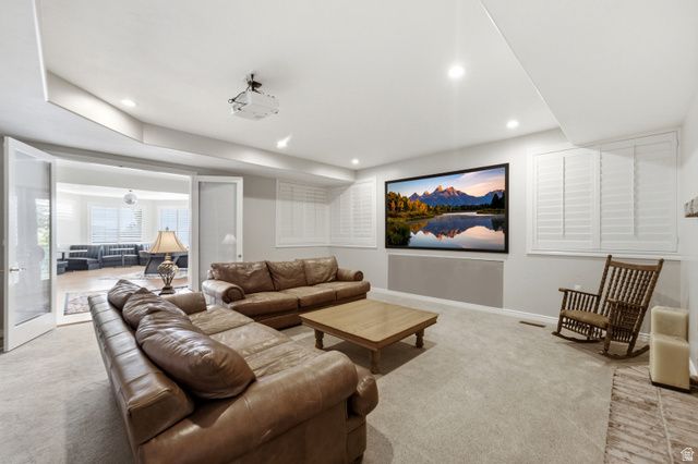 1756 S STONE HOLLOW DR, Bountiful, UT 84010