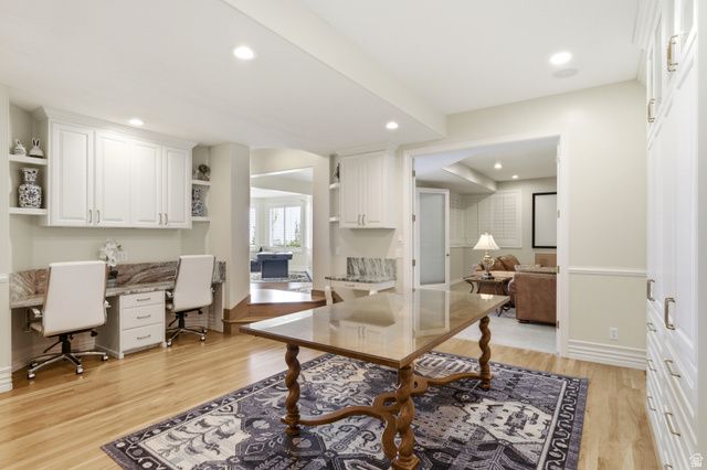 1756 S STONE HOLLOW DR, Bountiful, UT 84010