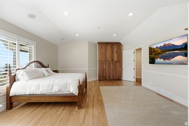 1756 S STONE HOLLOW DR, Bountiful, UT 84010
