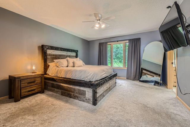 14925 Oak Ridge Court W, Burnsville, MN 55306