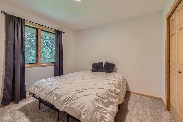 14925 Oak Ridge Court W, Burnsville, MN 55306