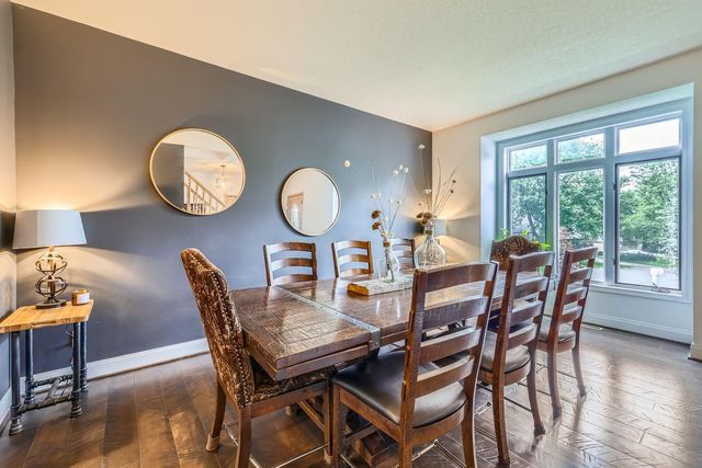 14925 Oak Ridge Court W, Burnsville, MN 55306