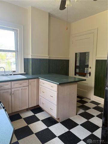 707 W Grand Avenue, Dayton, OH 45406