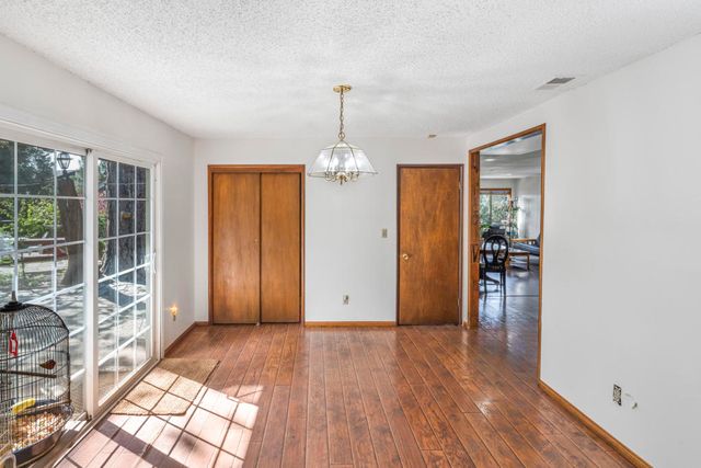 1018 Feather Mountain Drive, Big Bear, CA 92314