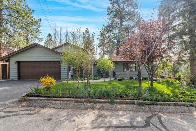 1018 Feather Mountain Drive, Big Bear, CA 92314