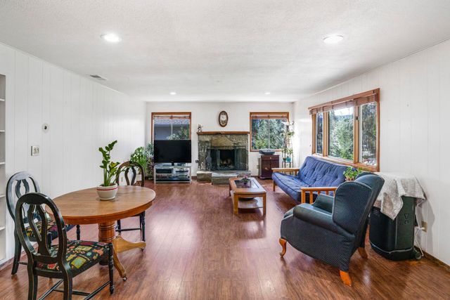 1018 Feather Mountain Drive, Big Bear, CA 92314