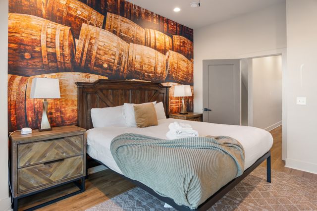 2916 Harlin Dr, Nashville, TN 37211