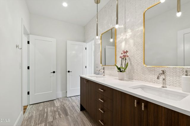 1617 Nottingham Road, Raleigh, NC 27607