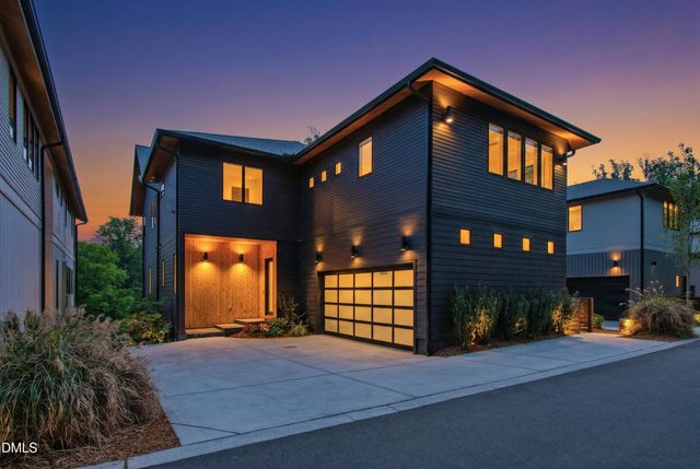 1617 Nottingham Road, Raleigh, NC 27607