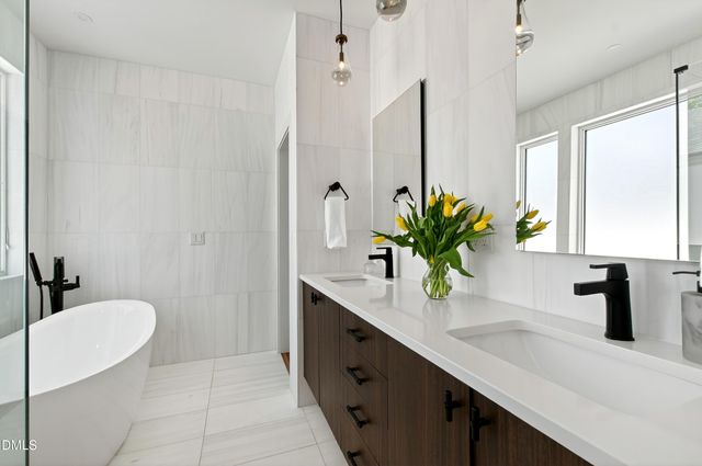 1617 Nottingham Road, Raleigh, NC 27607