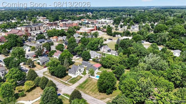 403 Ellen Street, Fenton, MI 48430