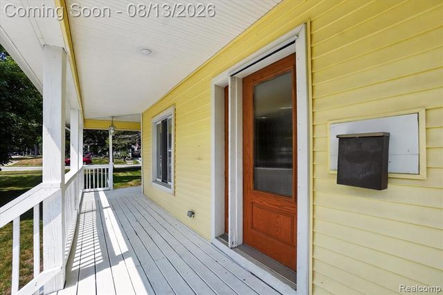 403 Ellen Street, Fenton, MI 48430