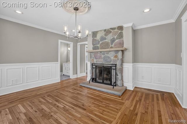 403 Ellen Street, Fenton, MI 48430