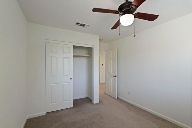 12999 Goldstone Ct, Lathrop, CA 95330