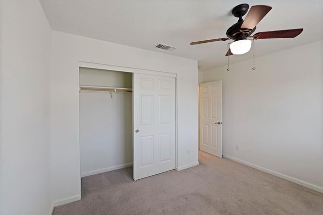 12999 Goldstone Ct, Lathrop, CA 95330